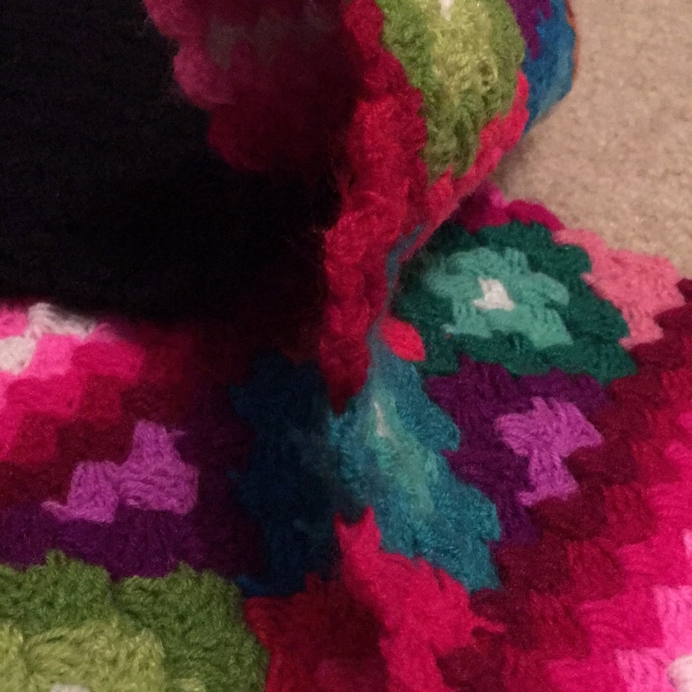 Handmade scarf - Picture 8 of 8